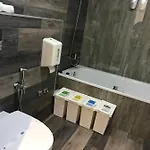 Hotel Promar - Eco & Maceira (Lisbon)