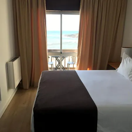 Hotell Promar - Eco & Maceira (Lisbon)